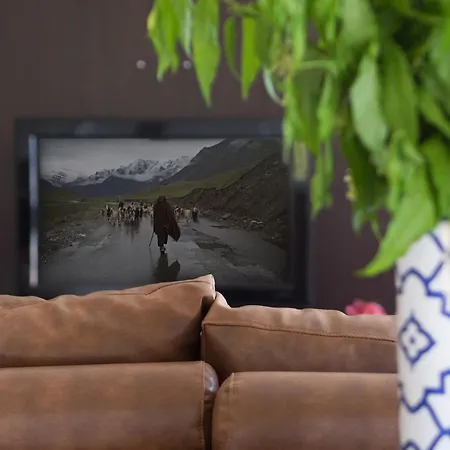 Hideaway Penthouse شقة