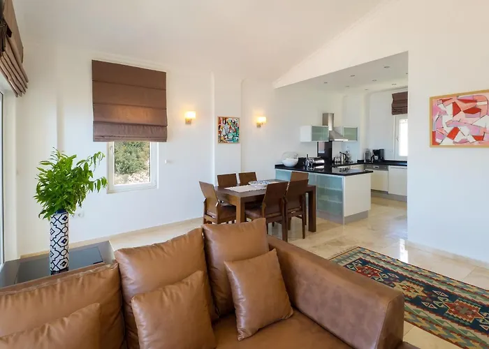 Hideaway Penthouse Apartament *