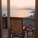 Hideaway Penthouse Apartment