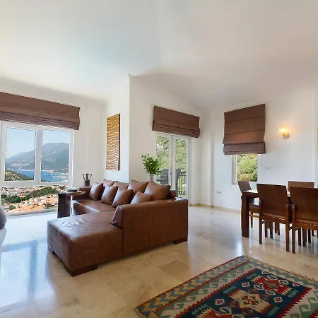 Hideaway Penthouse